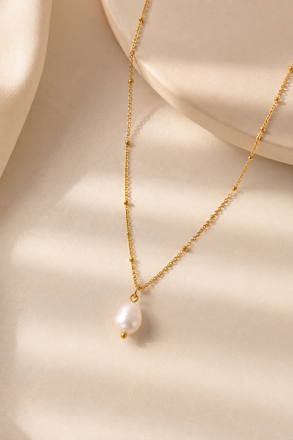 Sienna Pearl Necklace