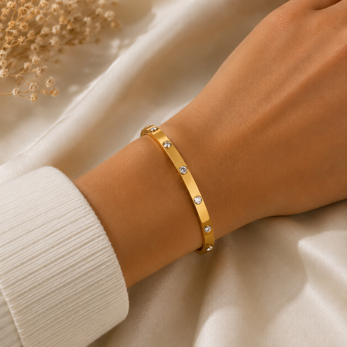 Sophia Bangle